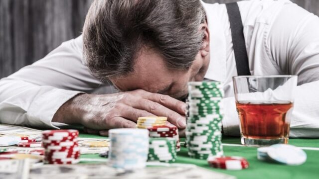 How Different Games Have an Impact On People While Gambling Online?