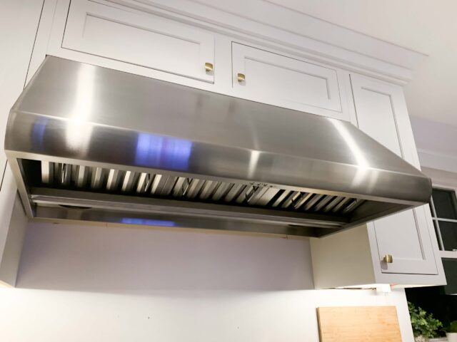 7 Things To Know About Kitchen Exhaust Hood Cleaning - scholarlyoa.com
