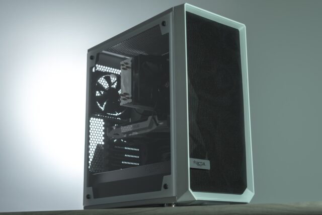 5 Greatest Airflow PC Instances for Avid gamers: Keep Cool Beneath Strain!
