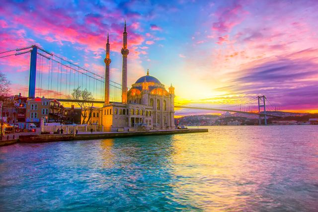 Istanbul, a City of Grandeur and History