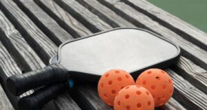 Pickleball Paddles 101: Understanding the Key Features and Materials